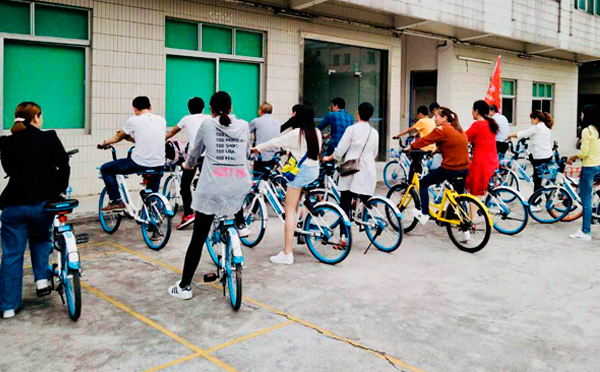 陽春三月，萬物復(fù)蘇，2018智彤第一次的春游